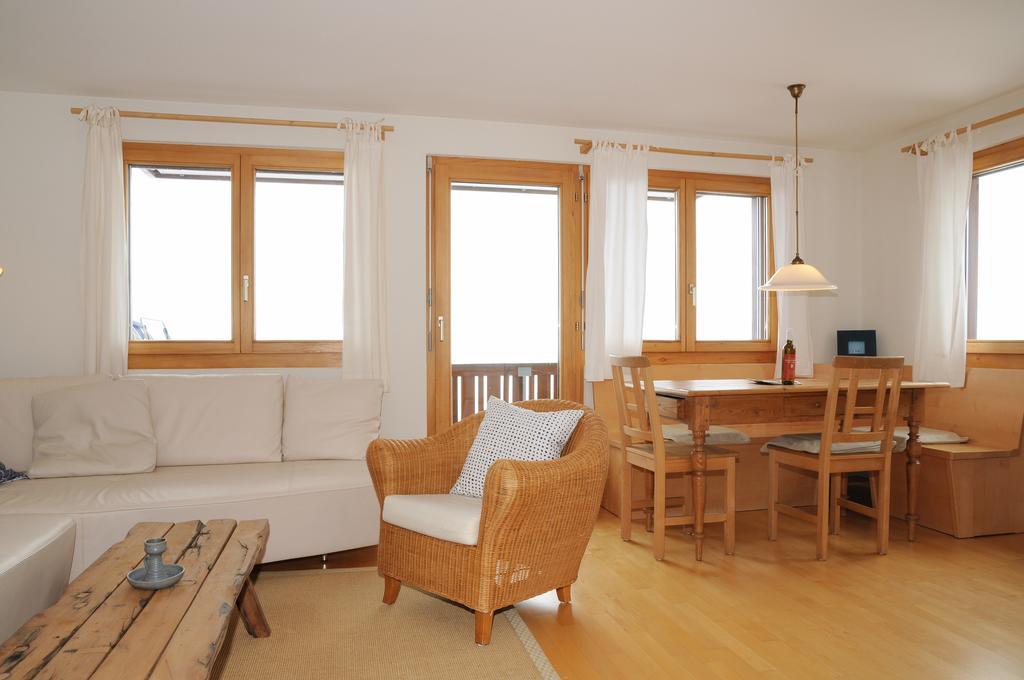 Ferienwohnung Ambiente Bettmeralp | A10 Zimmer foto